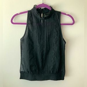 ☀️Black lace sleeveless turtleneck top IN STORAGE